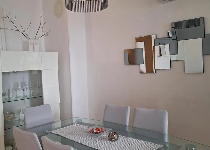 Seaview Vice Apartman